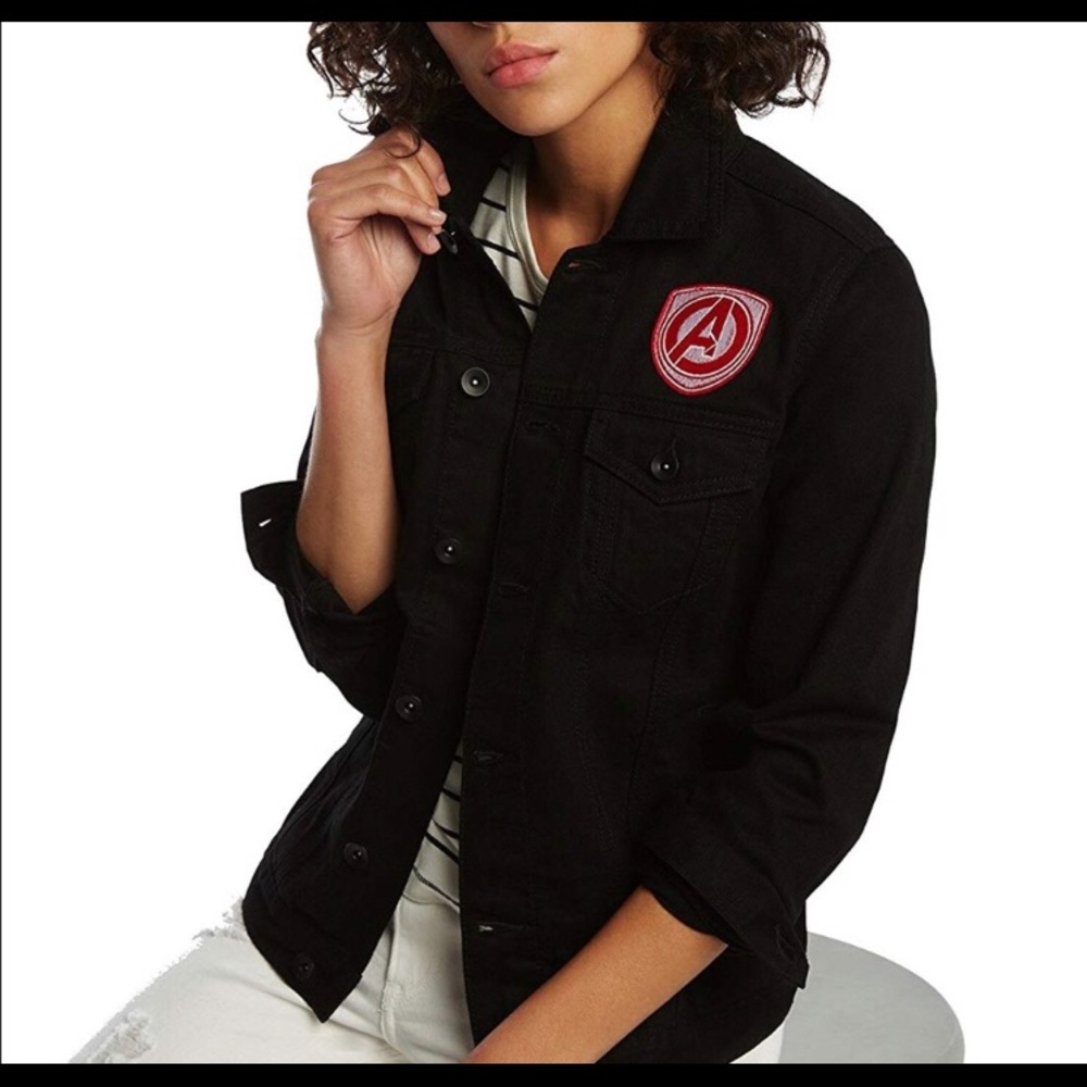 Her Universe Avengers black jean jacket NWOT XL